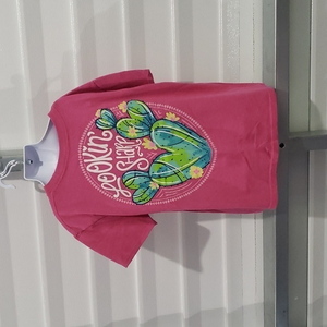 Lincoln Outfitters‎ tshirt Size S (6/8)